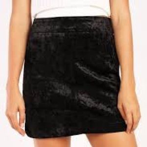 NWT Velvet Skirt Black